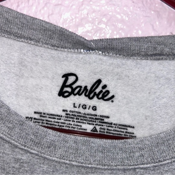 💖 Gray Barbie Graphic Sweatshirt 💖Pink Logo Oversized Fit💖 - Picture 3 of 3